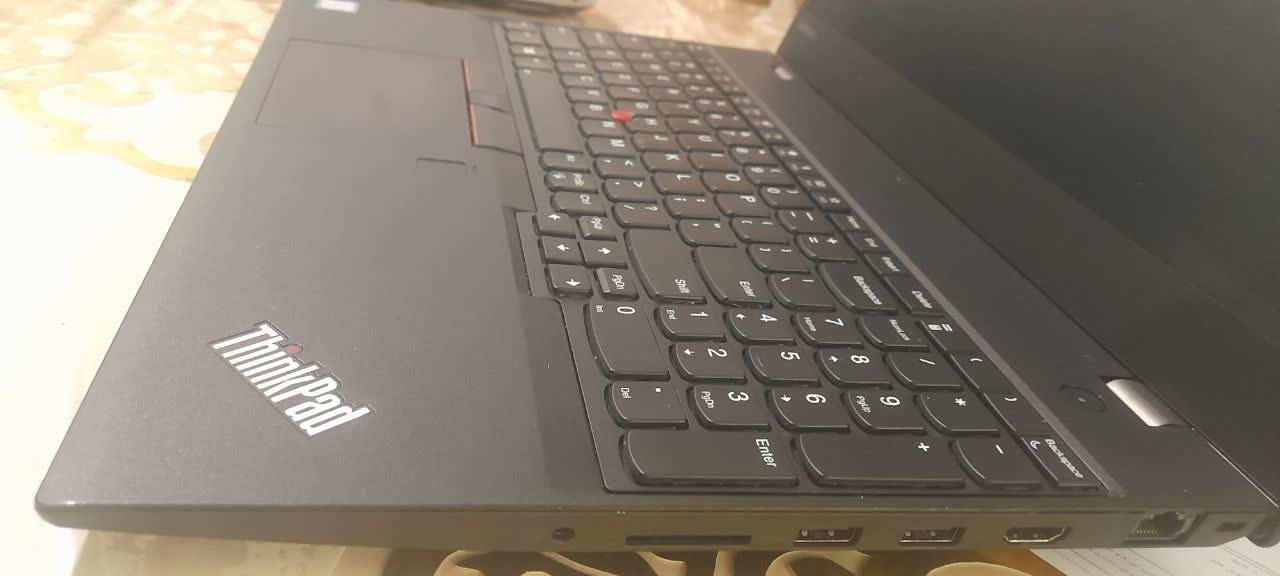 لپ تاپ lenovo p51s با پردازنده i7 نسل6 گرافیک2|رایانه همراه|اصفهان, جلوان|دیوار