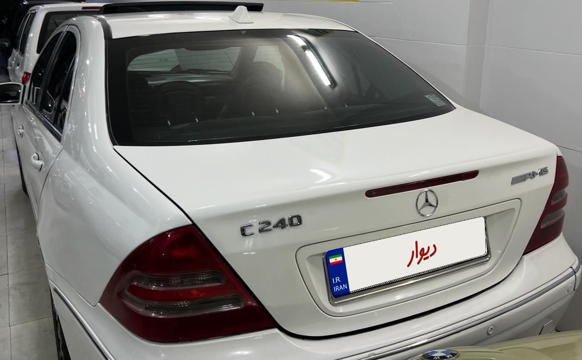 بنز کلاس C C240 دنده‌ای، مدل ۲۰۰۲|خودرو سواری و وانت|اصفهان, باغ دریاچه|دیوار