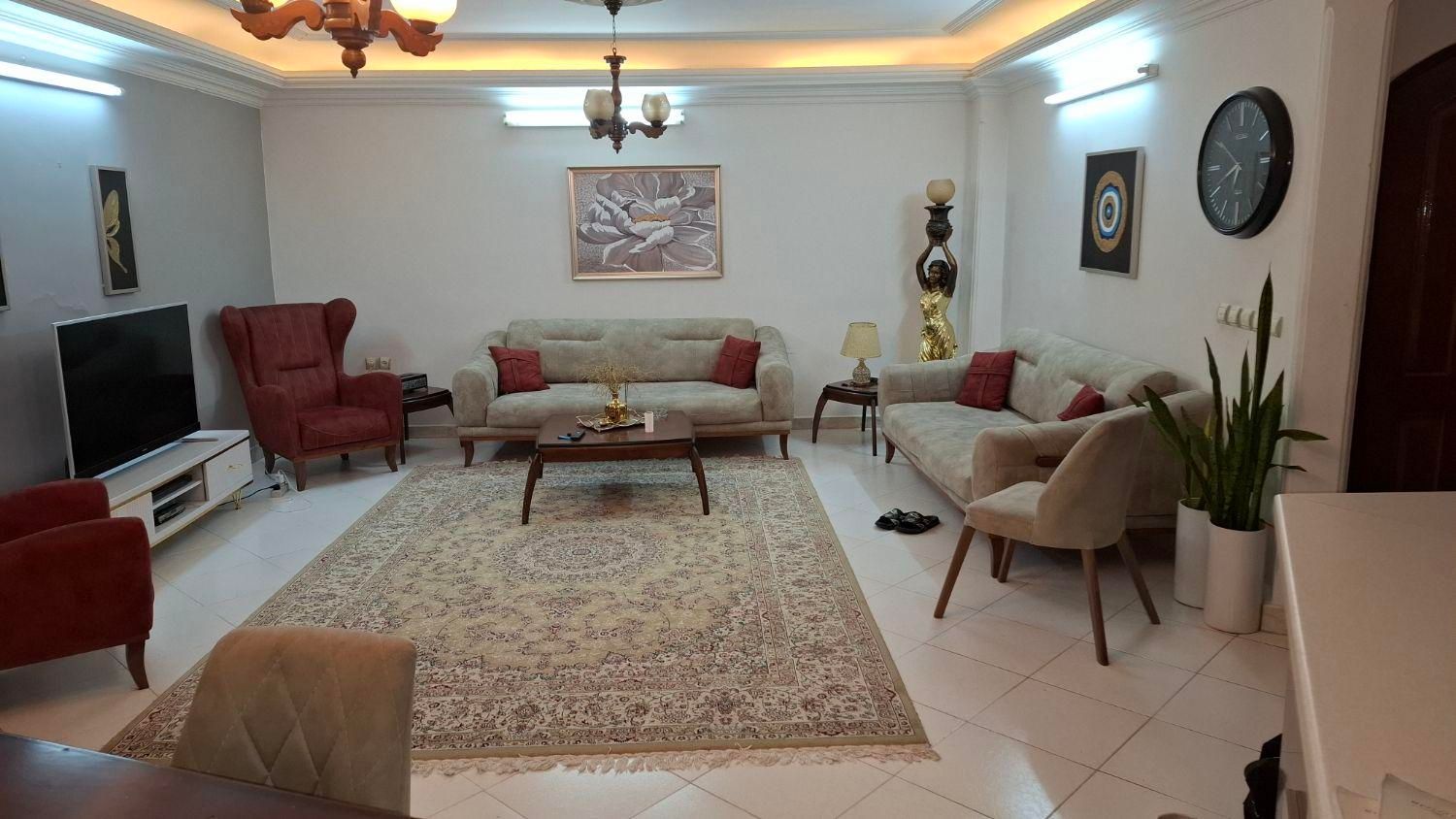 اجاره ساعتی/روزانه/سوئیت۷۰متری لادن بسیارشیک|اجارهٔ کوتاه‌مدت آپارتمان و سوئیت|مشهد, صیاد شیرازی|دیوار