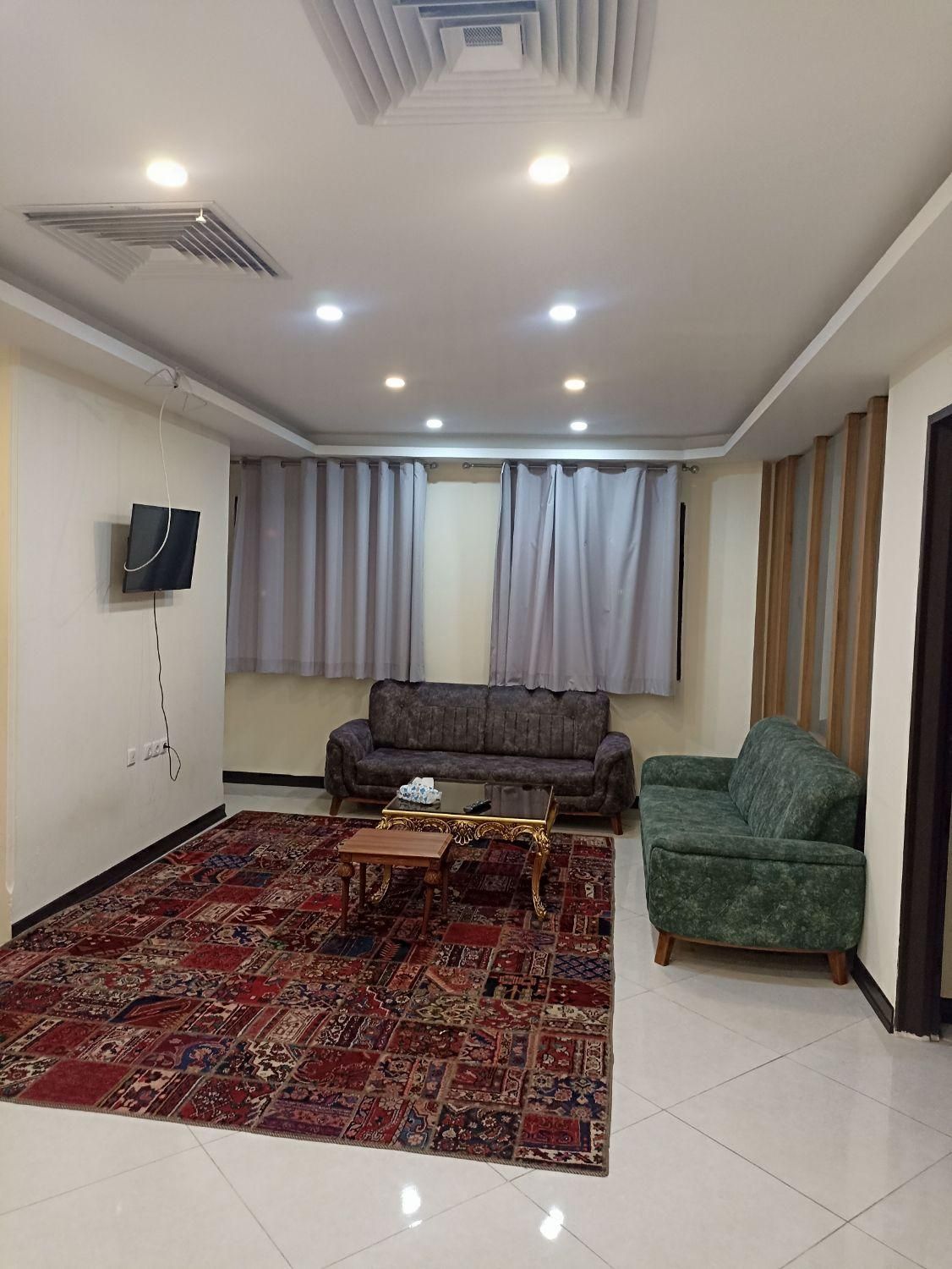 سوئیت آپارتمان اقامتی فردوسی 11|اجارهٔ کوتاه‌مدت آپارتمان و سوئیت|کرمان, |دیوار