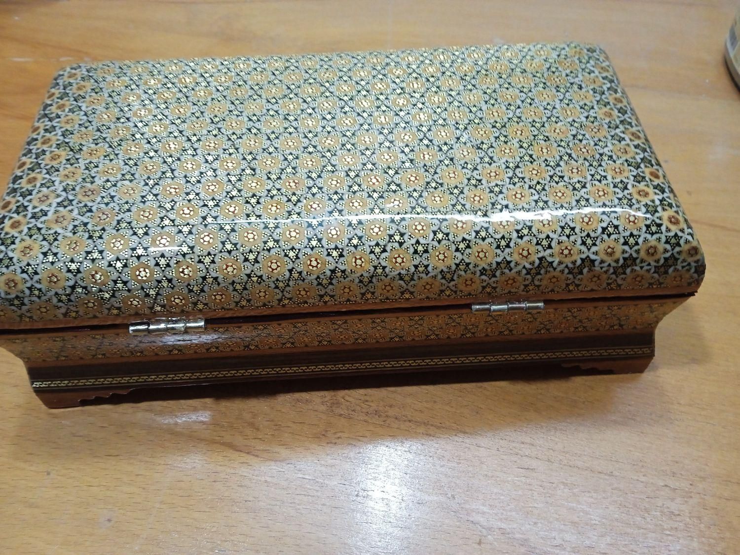 جعبه کاردوچنگال خاتم.به قیمت کارگاهی|صنایع دستی و سایر لوازم تزئینی|اصفهان, عسگریه|دیوار
