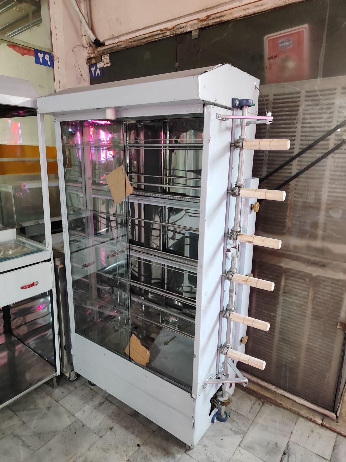 فر ساندویچی جنرال/دستگاه جوجه گردان سیلور/پیتزا jk|کافیشاپ و رستوران|رشت, بلوار گیلان|دیوار