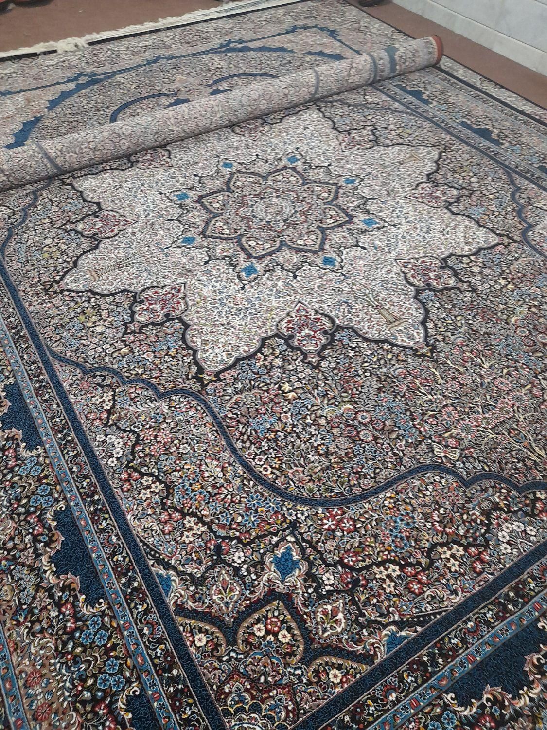 گالری فرش|فرش|کرمان, |دیوار