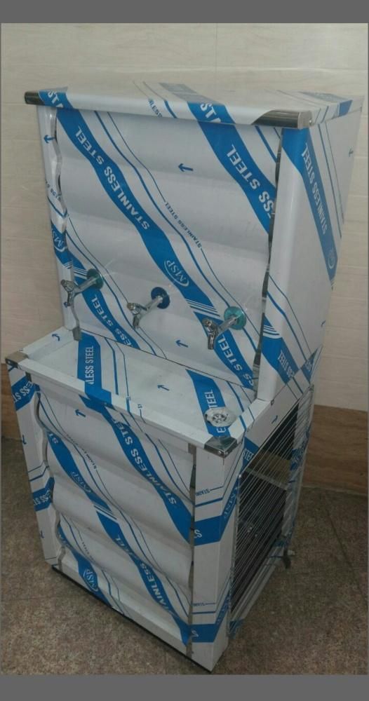 سردکن اب ابسردکن اب سرد کن کنار خیابان عمومی|آبسردکن و تصفیه آب|رشت, منظریه|دیوار