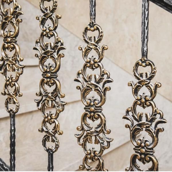 نرده پله،فرفورژه،پله پیچ،نرده استیل،حفاظ راه پله|خدمات پیشه و مهارت|اصفهان, درب کوشک|دیوار