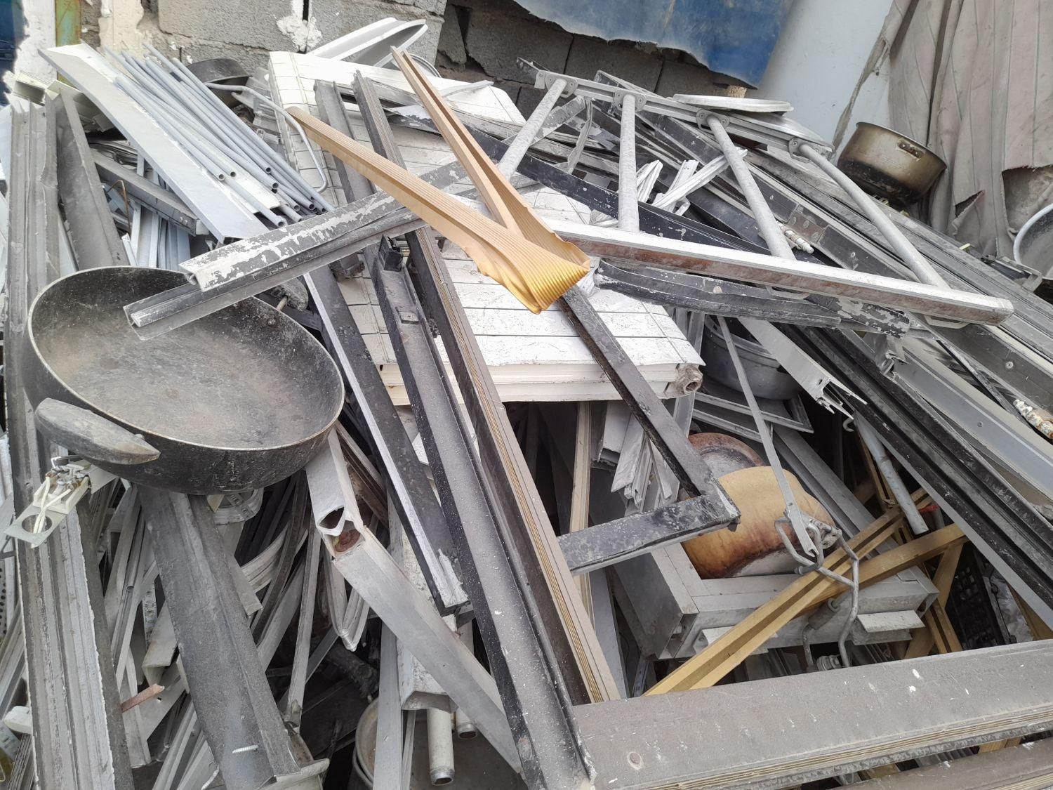 خرید فروش ضایعات آهن آلومینیوم درب و|عمدهفروشی|مشهد, ادیب نیشابوری (شهرک غرب)|دیوار