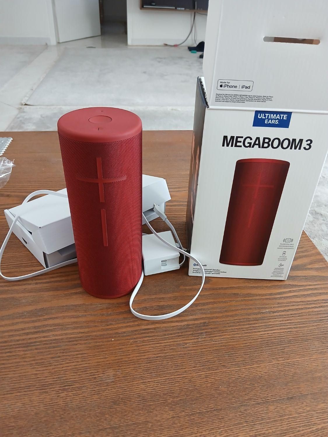 اسپیکر بلوتوثی Ultimate Ears MEGABOOM 3|پخش‌کننده همراه|تهران, شهرک شهید باقری|دیوار