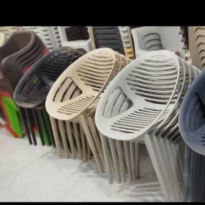 صندلی  نیم دایره ای نرده ای تهران / نواب پلاستیکی|میز و صندلی غذاخوری|تهران, خرمشهر|دیوار