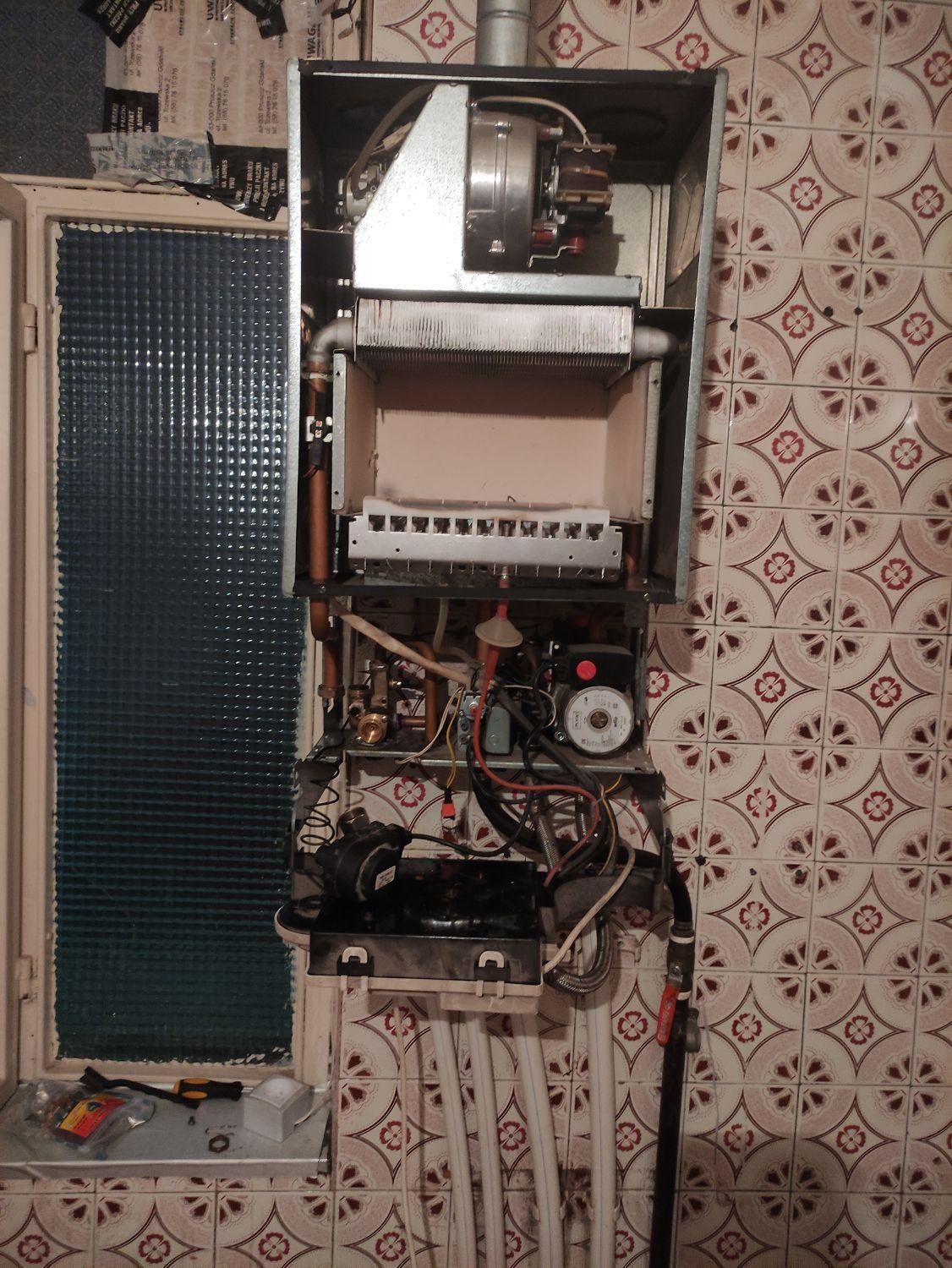 تعمیرکارپکیج،تعمیرآبگرمکن،نصب تعمیرپمپ آب وشیرآلات|خدمات پیشه و مهارت|بهشهر, |دیوار