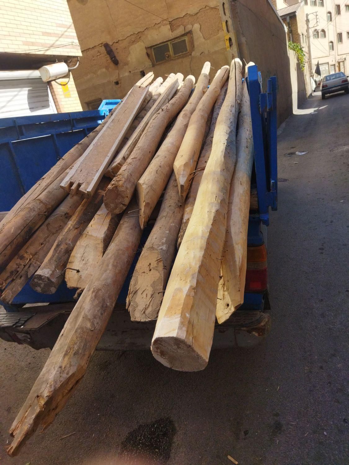 خرید چوب سقفی و کهنه|خدمات باغبانی و درختکاری|تبریز, |دیوار