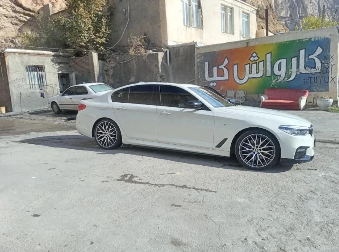 برای کارواش کارگر نیازمندیم|استخدام خدمات فروشگاه و رستوران|ماکو, |دیوار