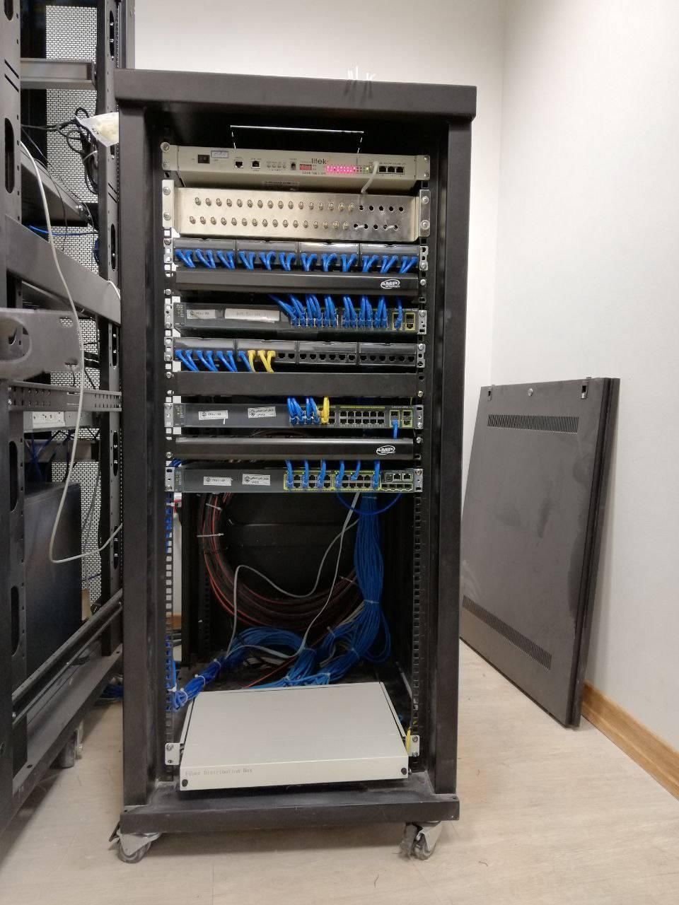 نصب زیرساخت شبکه پسیو کابل‌کشی رک ترانکینگ|خدمات رایانه‌ای و موبایل|تهران, ستارخان|دیوار