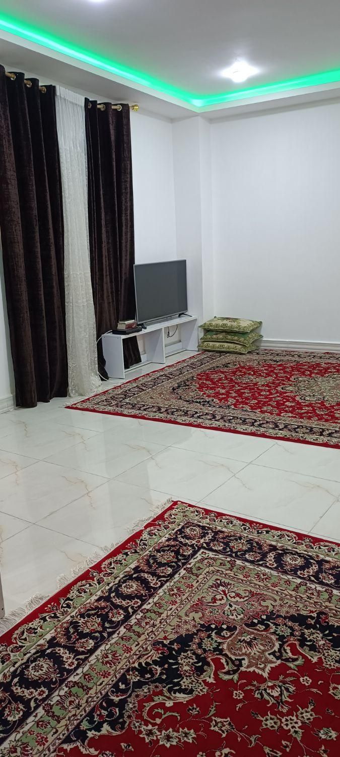 اجاره روزانه/هفتگی آپارتمان ۹۰ متری|اجارهٔ کوتاه‌مدت آپارتمان و سوئیت|بندر گناوه, |دیوار