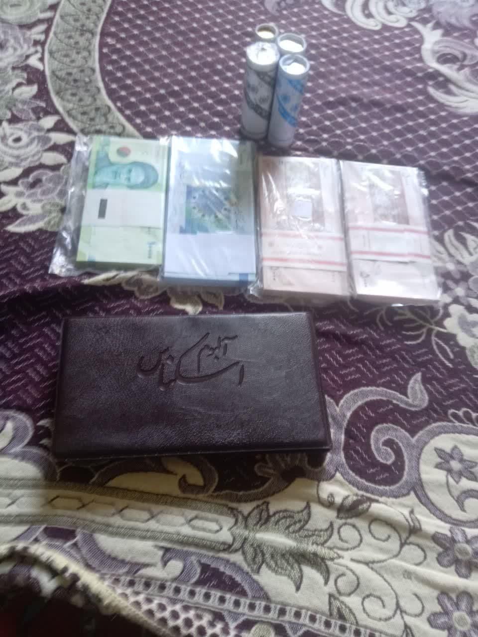 اسکناس های  جدید سکه بسته ای واسکناس های شاهی|کلکسیون سکه، تمبر، اسکناس|نجف‌آباد, نجف‌آباد|دیوار