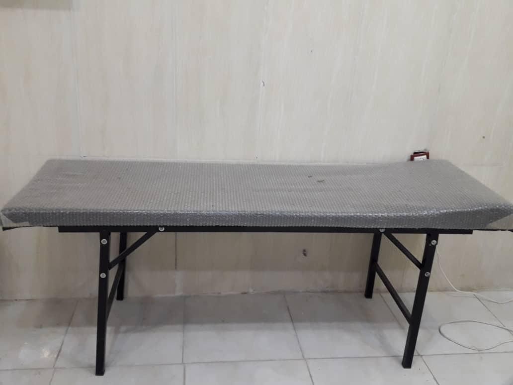 تخت تتو بدن و صورت، سه تیکه،چهار تیکه|آرایشگاه و سالن‌های زیبایی|خمینی‌شهر, |دیوار