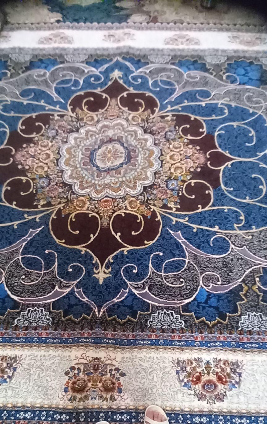 جفت فرش ۱۲ متری  پهن نشده ونو|فرش|چناران, |دیوار
