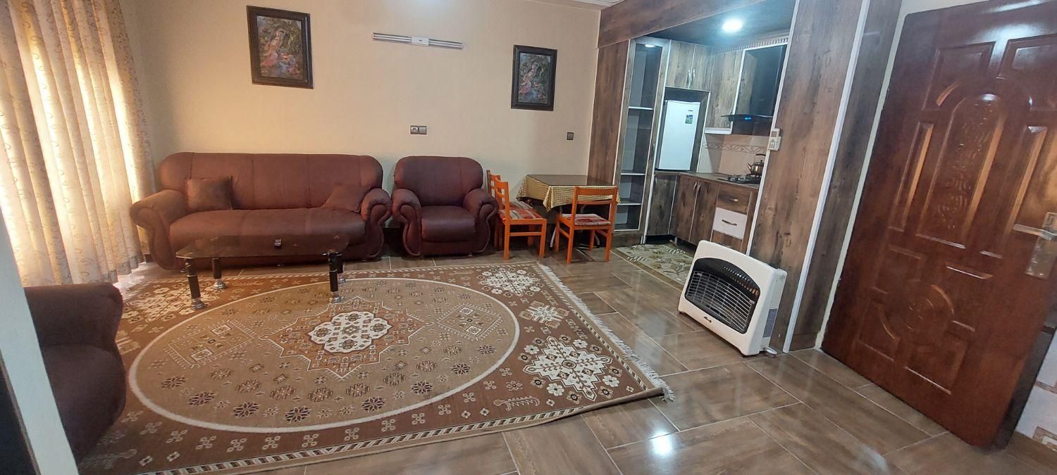 اجاره روزانه/شبانه/هفتگی و ماهانه تکخواب و دوخواب|اجارهٔ کوتاه‌مدت آپارتمان و سوئیت|بابلسر, |دیوار