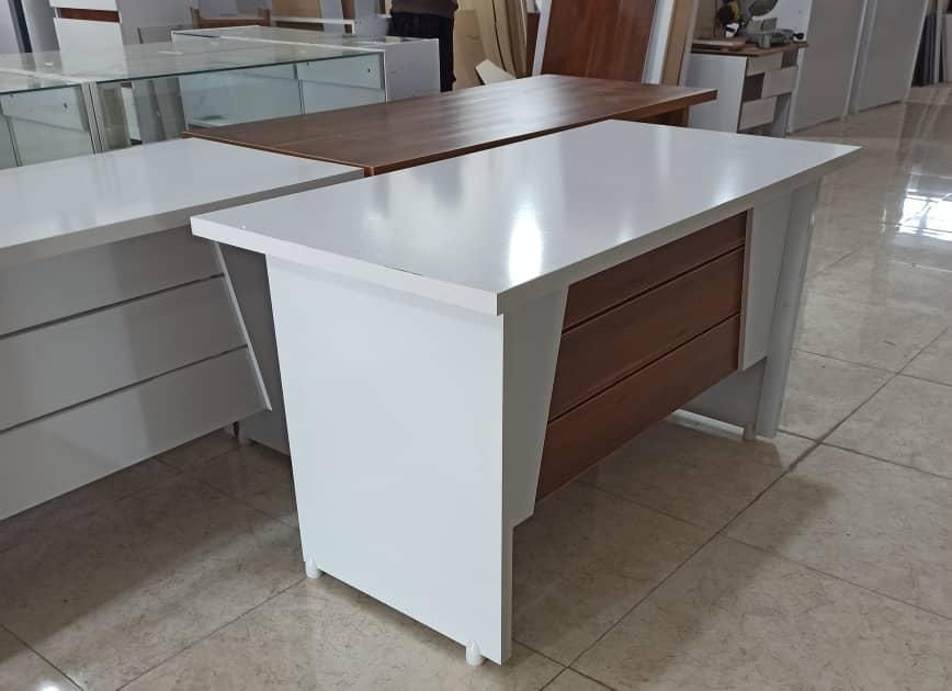 میز تحریر ، میز اداری ، میز کد۱۲۴۴|دفتر کار|تهران, سازمان برنامه شمالی|دیوار