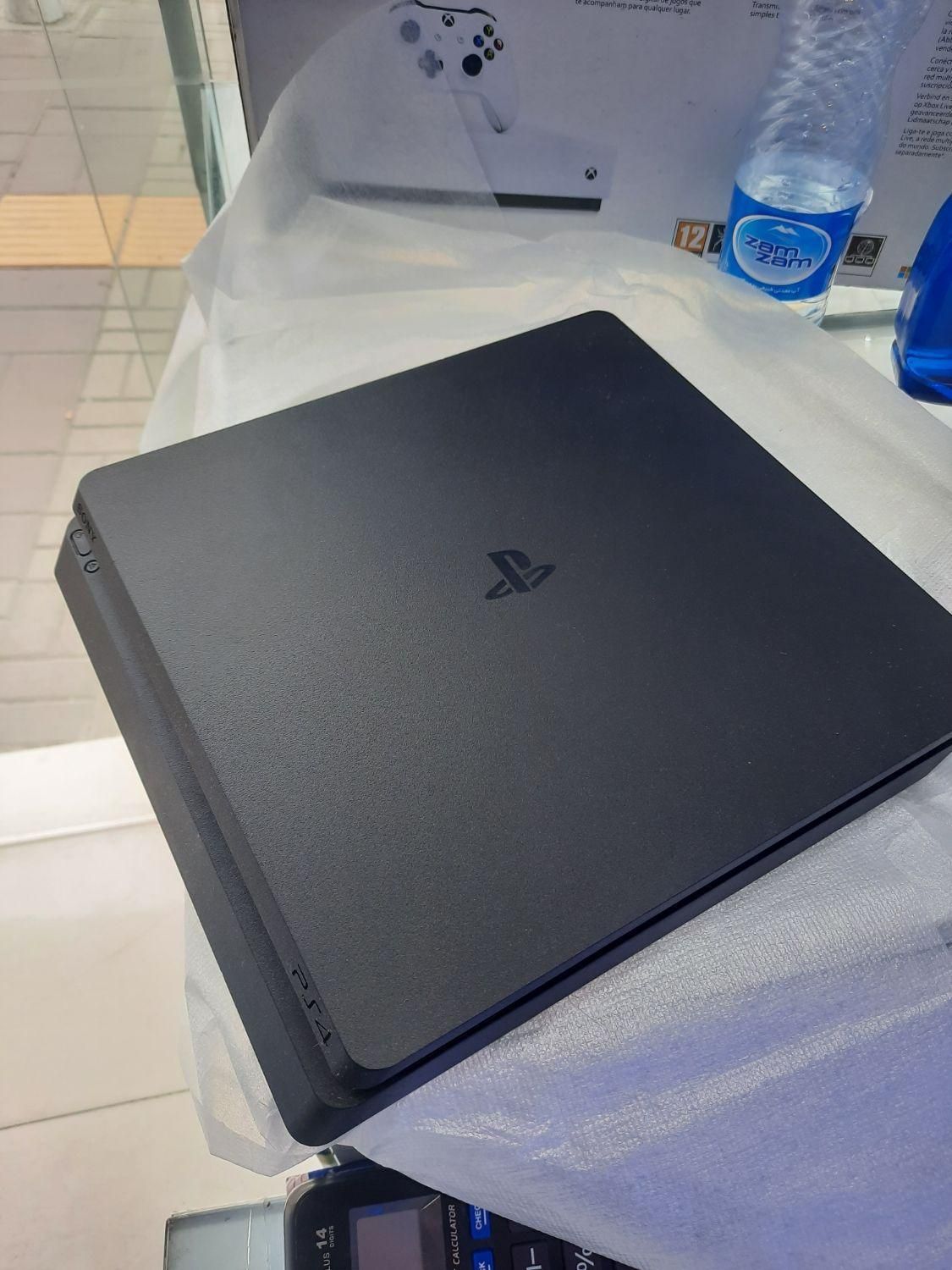 ps4 پلی استیشن ۴ در حد نو با گارانتی|کنسول، بازی ویدئویی و آنلاین|مشهد, سراب|دیوار