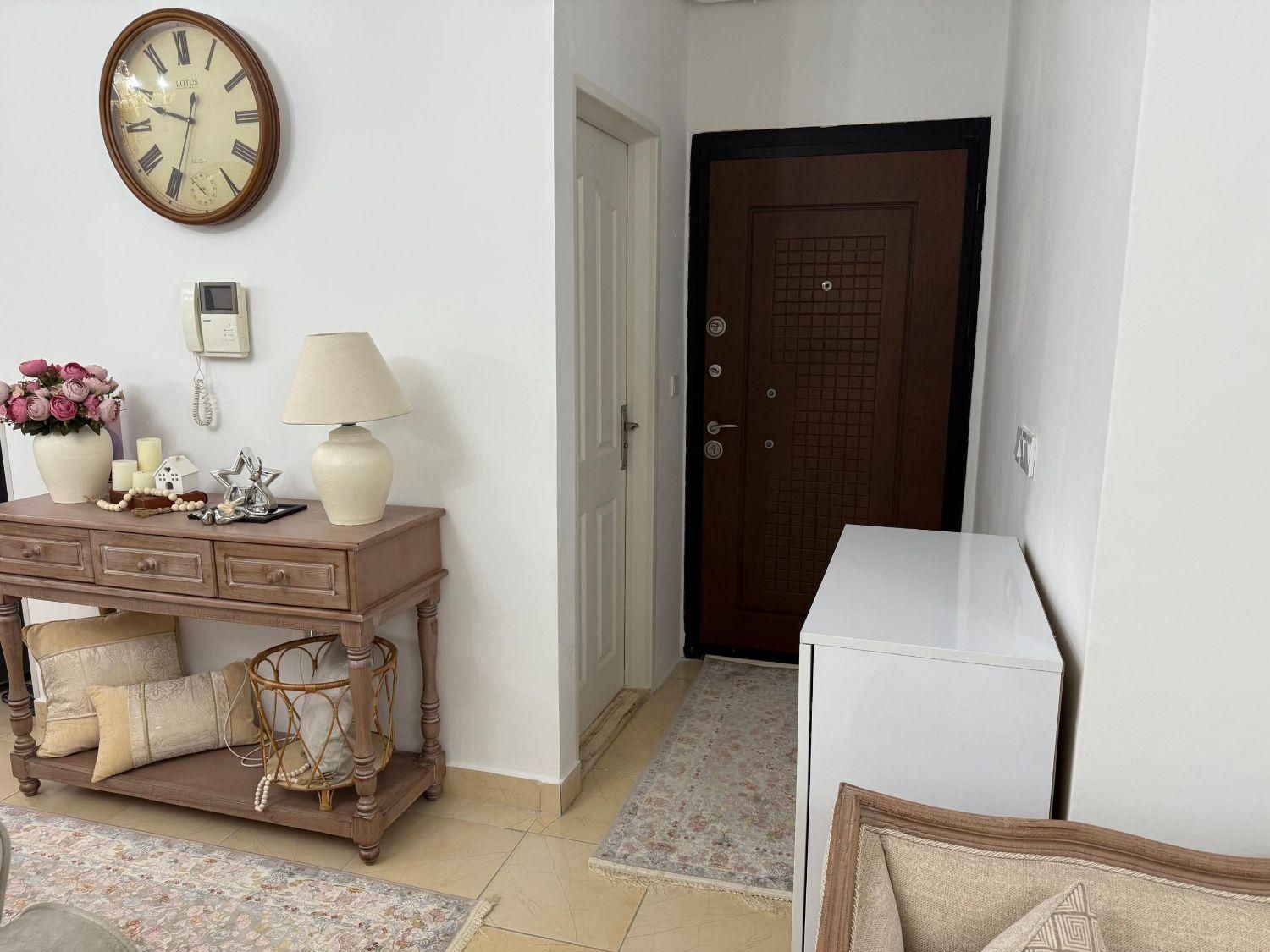فروش آپارتمان2خواب خوش نقشه/چشم انداز دریا/شریعتی4|فروش آپارتمان|بندر انزلی, ساحل قو|دیوار