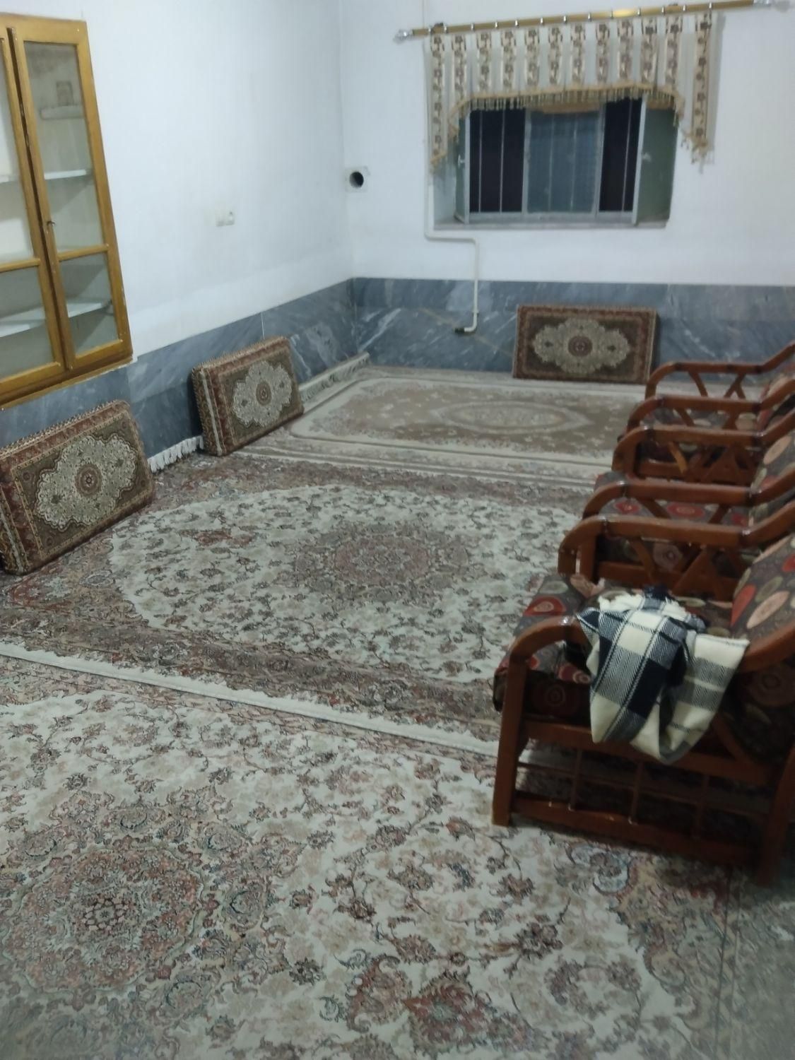 سویت مرکز شهر بیمارستان بعثت ابیدر|اجارهٔ کوتاه‌مدت آپارتمان و سوئیت|سنندج, |دیوار