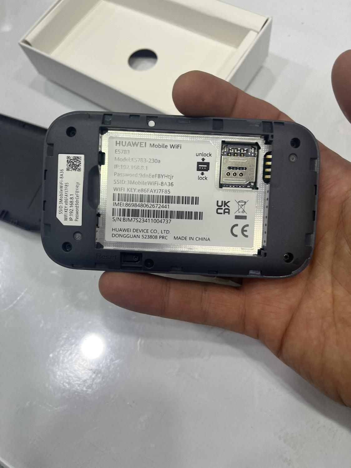 مودم همراه هواوی 4.5G/TD-LTE مدل Huawei E5783|مودم و تجهیزات شبکه|اصفهان, خرم|دیوار