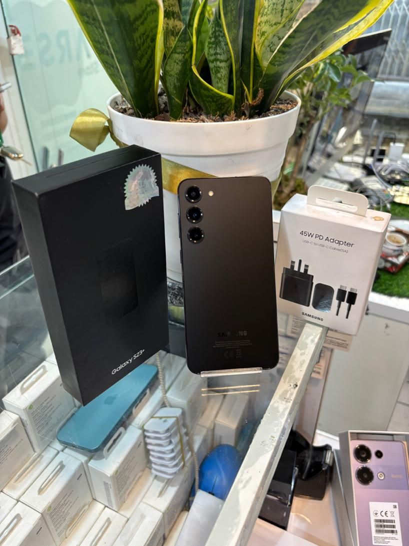 سامسونگ Galaxy S23 plus با حافظهٔ ۲۵۶ گیگابایت|موبایل|کرج, کوی امامیه|دیوار