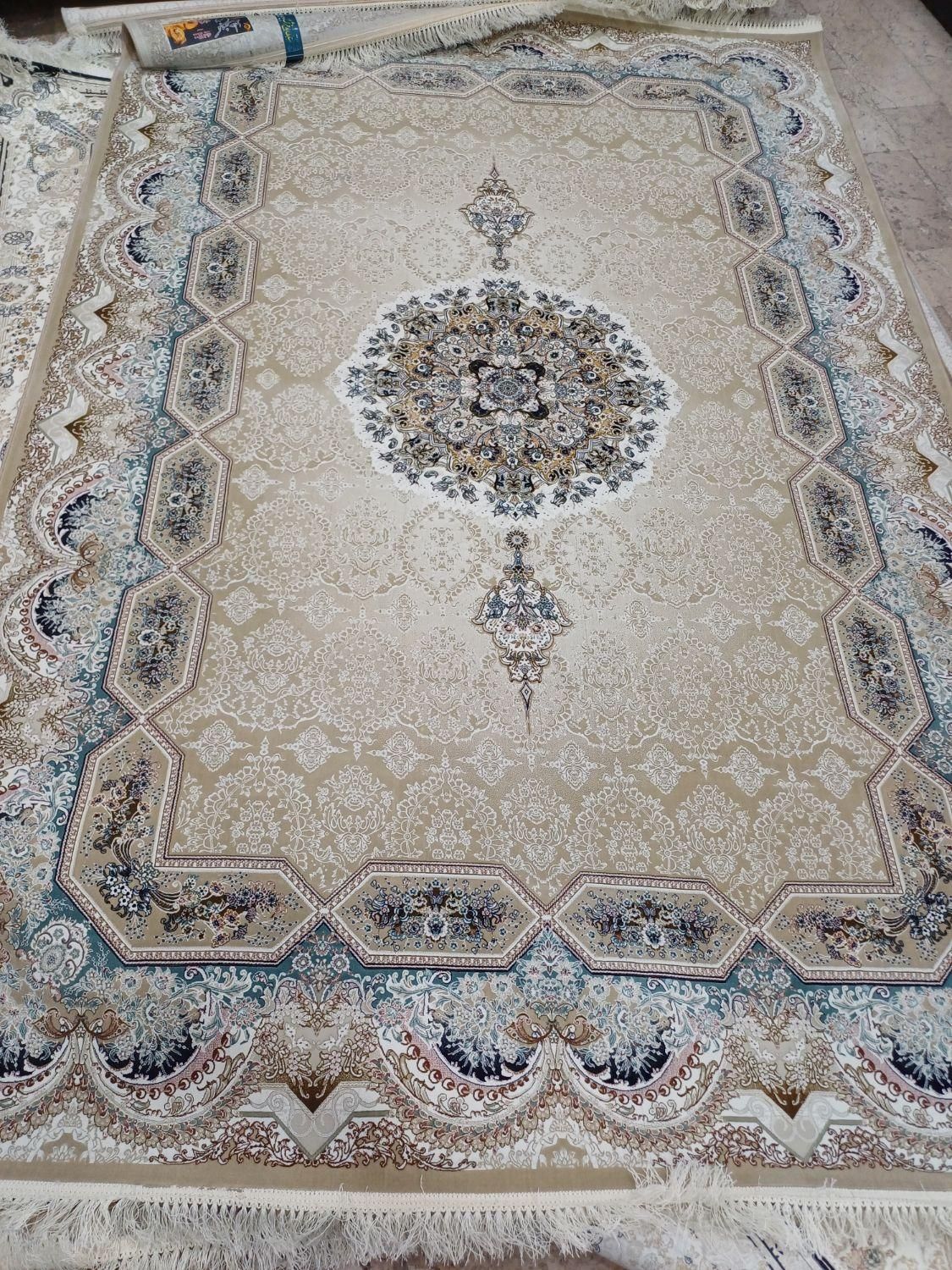 عمده خرده فرش|فرش|زاهدان, |دیوار