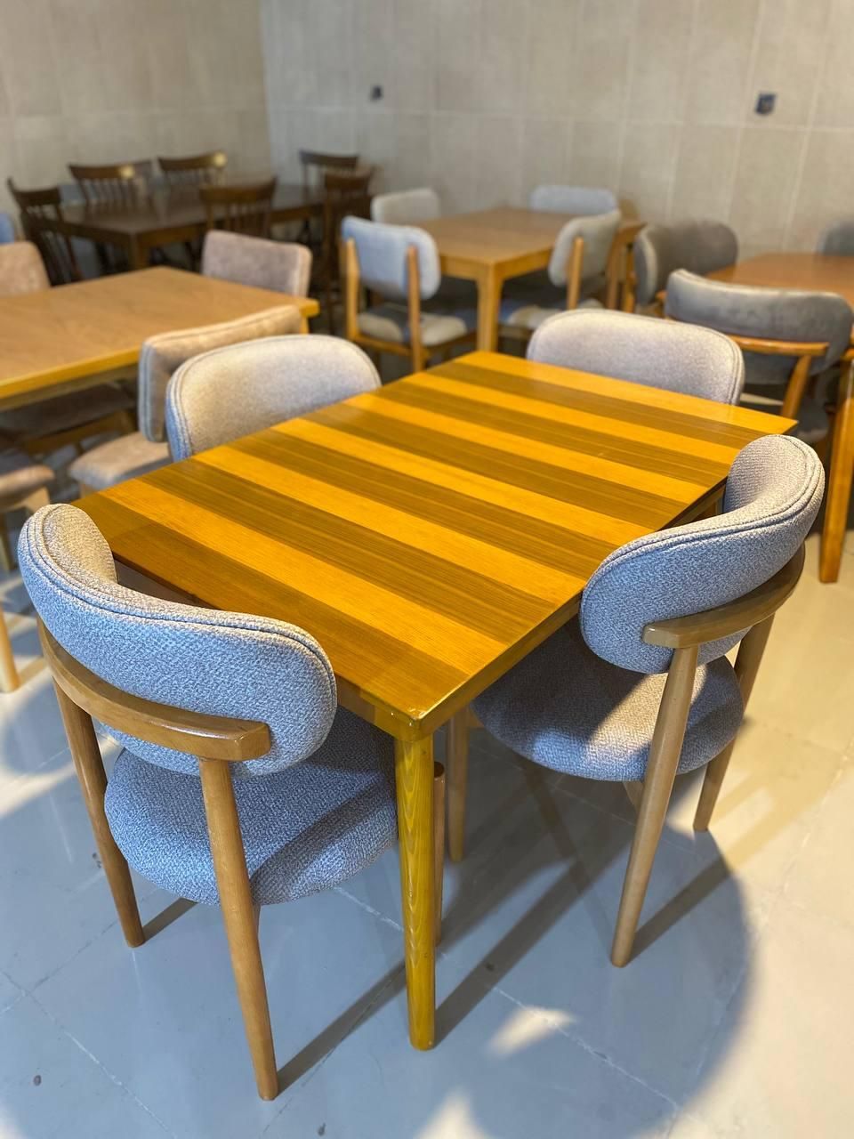 میز ناهار خوری چوب راش|میز و صندلی غذاخوری|قشم, |دیوار