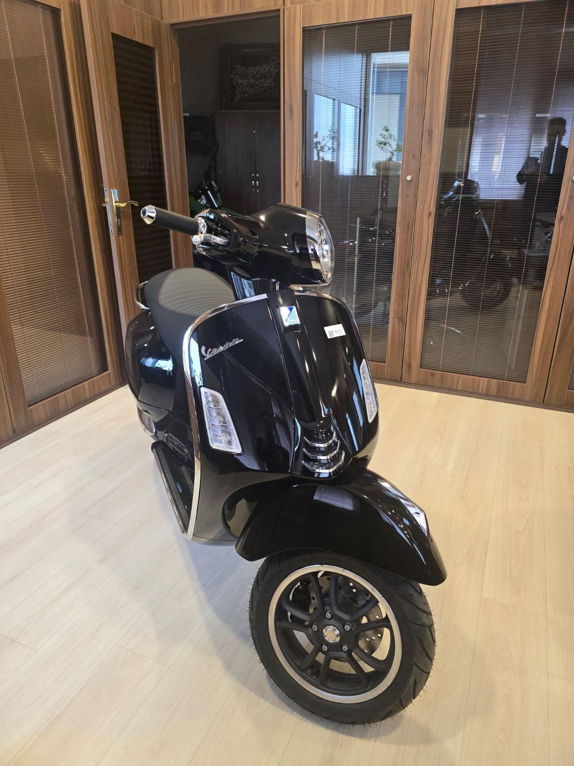 وسپا GTS 300 cc|موتورسیکلت|تهران, میرداماد|دیوار