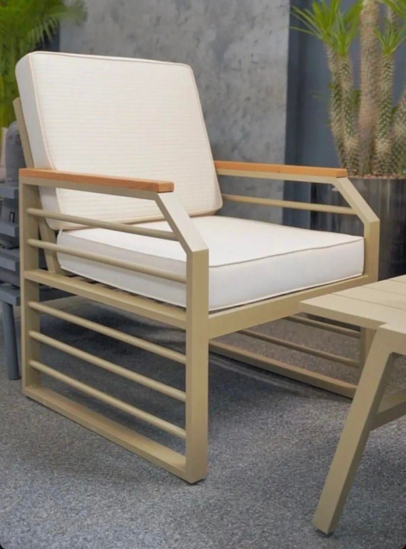 مبل فضای باز و داخل مدل ۵۴۰|مبلمان خانگی و میز عسلی|اصفهان, باغ دریاچه|دیوار