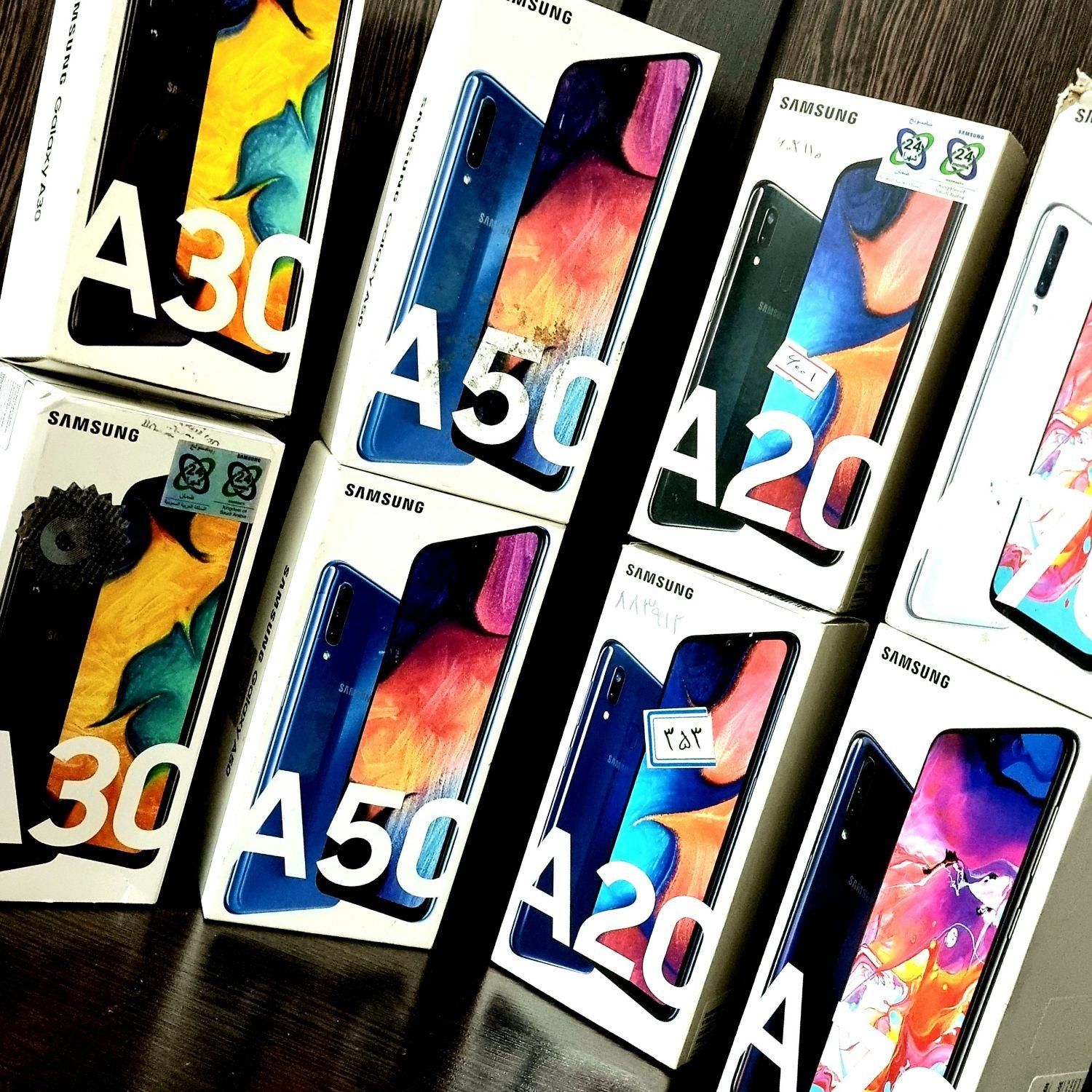 السیدی lcd note12pro m10 A14 A6plus a30ال سی دی|لوازم جانبی موبایل و تبلت|تهران, فلسطین (میدان انقلاب)|دیوار