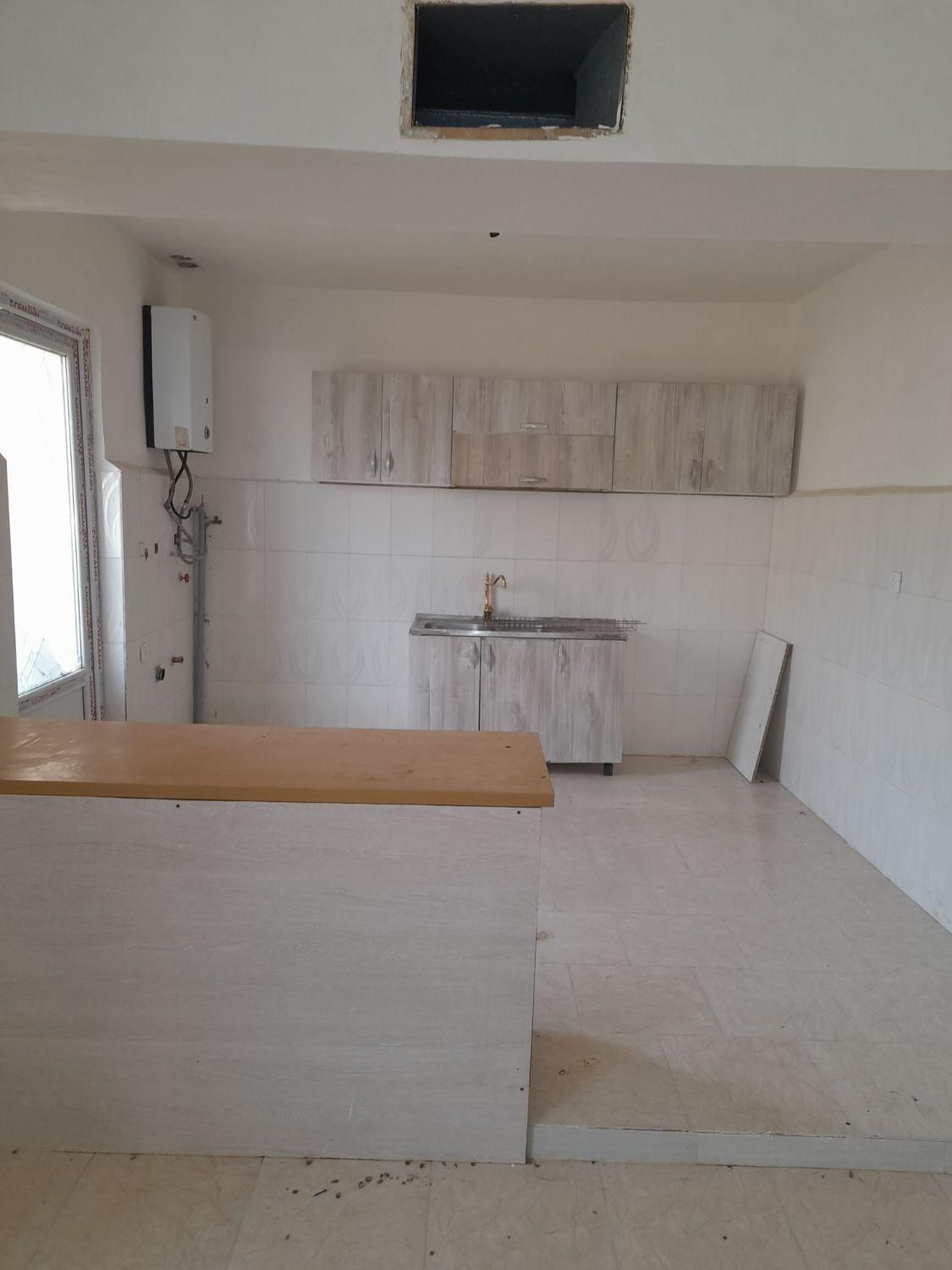 آپارتمان ۷۵متری مجتمع خورشید هشتم|فروش آپارتمان|پیشوا, |دیوار