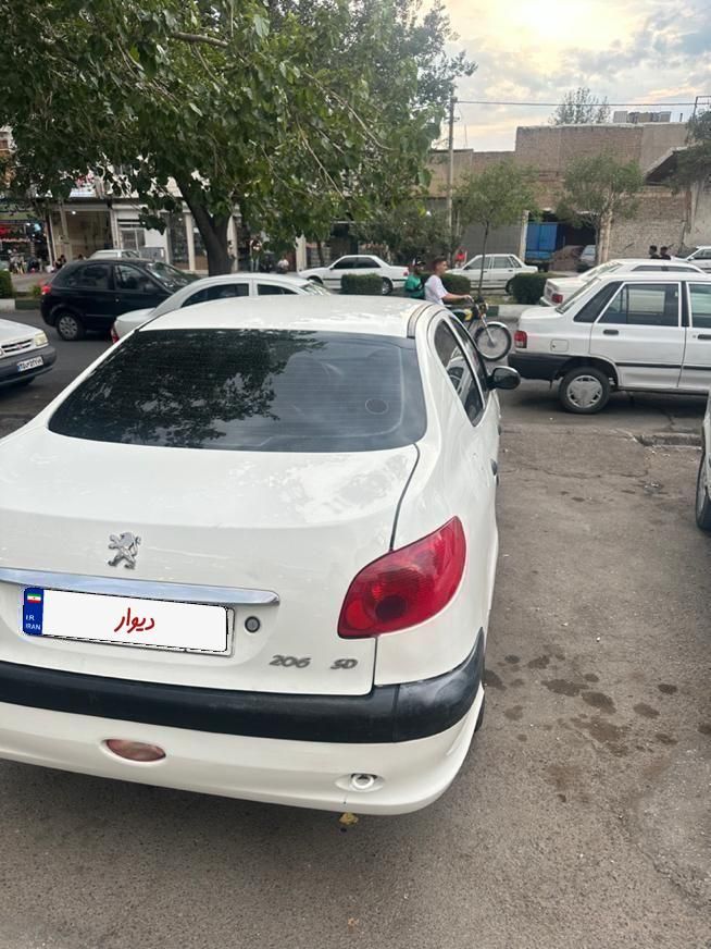 206sdموتور بزرگ مدل ۸۹|خودرو سواری و وانت|قزوین, |دیوار