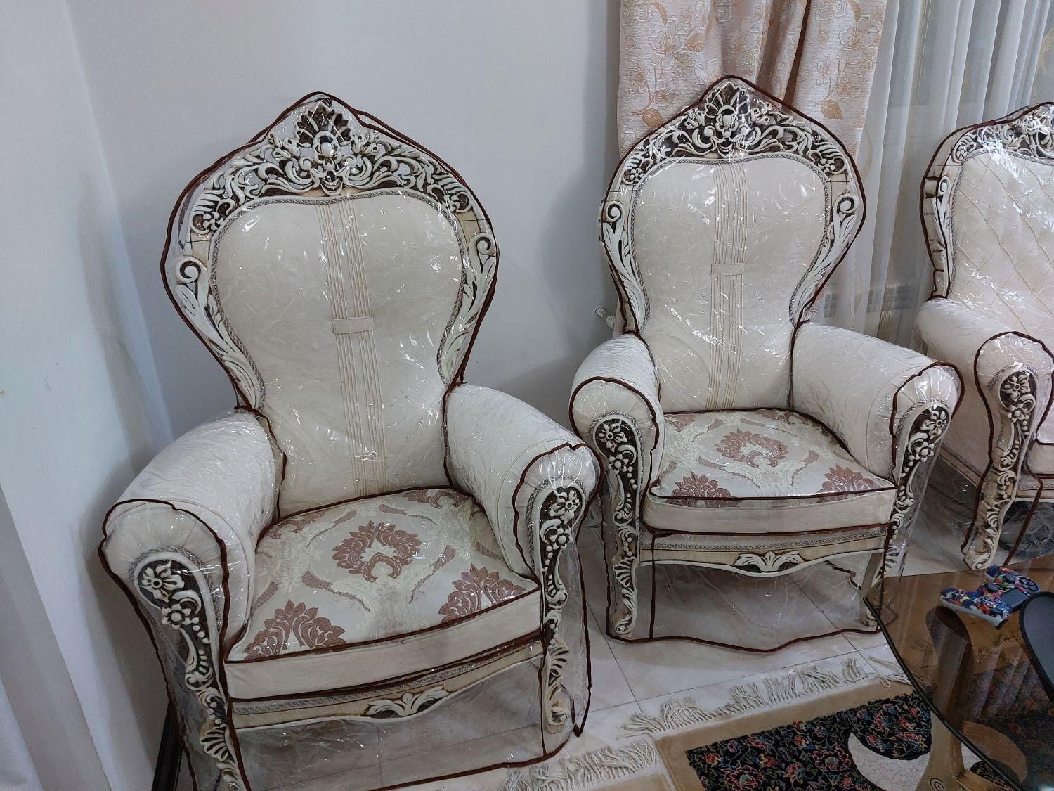 کاور مبل اصفهان کاور|مبلمان خانگی و میز عسلی|اصفهان, بهارستان|دیوار
