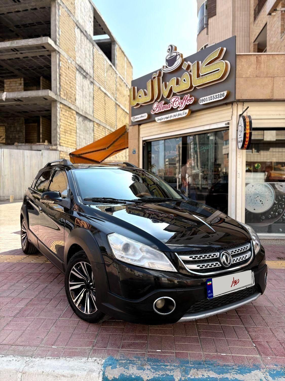H30 کراس|خودرو سواری و وانت|اصفهان, برازنده|دیوار