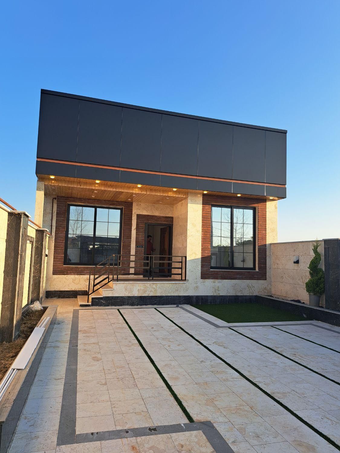 فروش خانه ویلایی ۱۰۰ متری ۲ خوابه املاک معلم|فروش خانه و ویلا|خشکبیجار, |دیوار