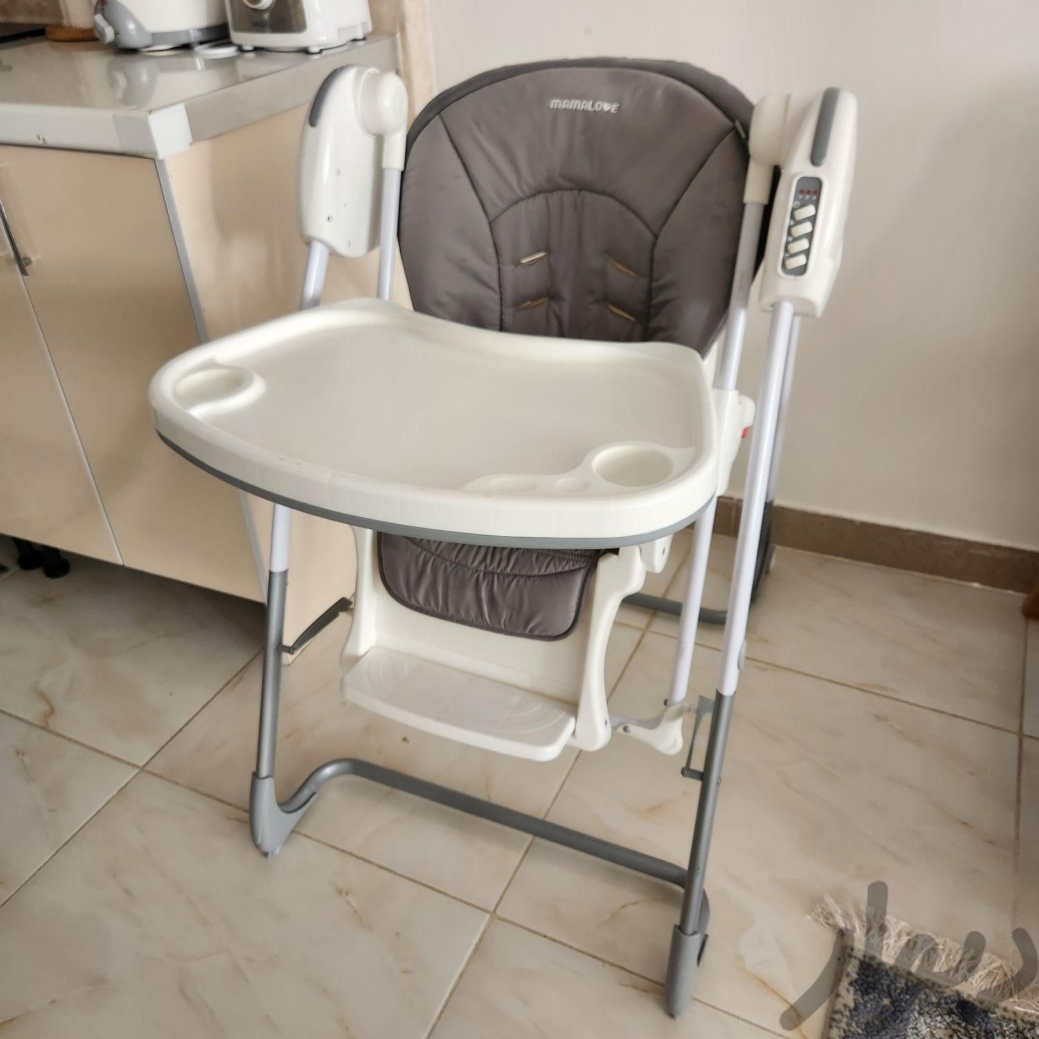 صندلی غذا و تاب برقی مامالاو|تخت و صندلی بچه|بندرعباس, |دیوار