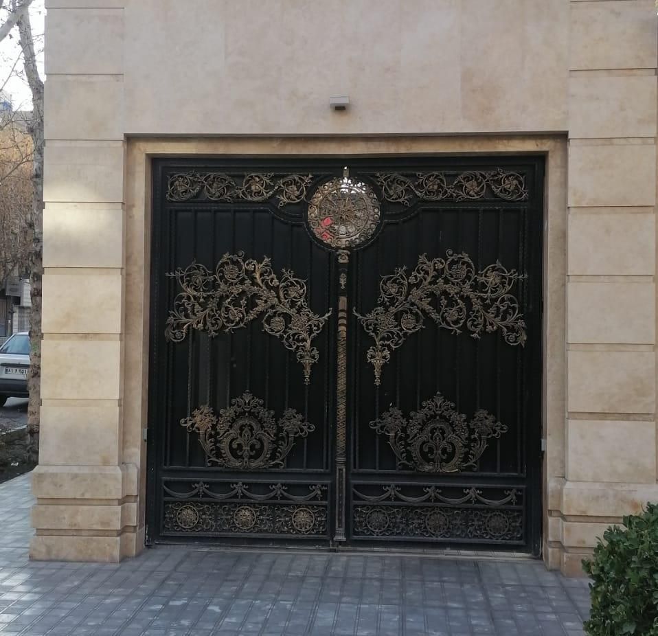 *ویلایی وباغی درب و پنجره درب حیاطی . باغی سوله فرفورژه|مصالح و تجهیزات ساختمان|مشهد, رسالت|دیوار