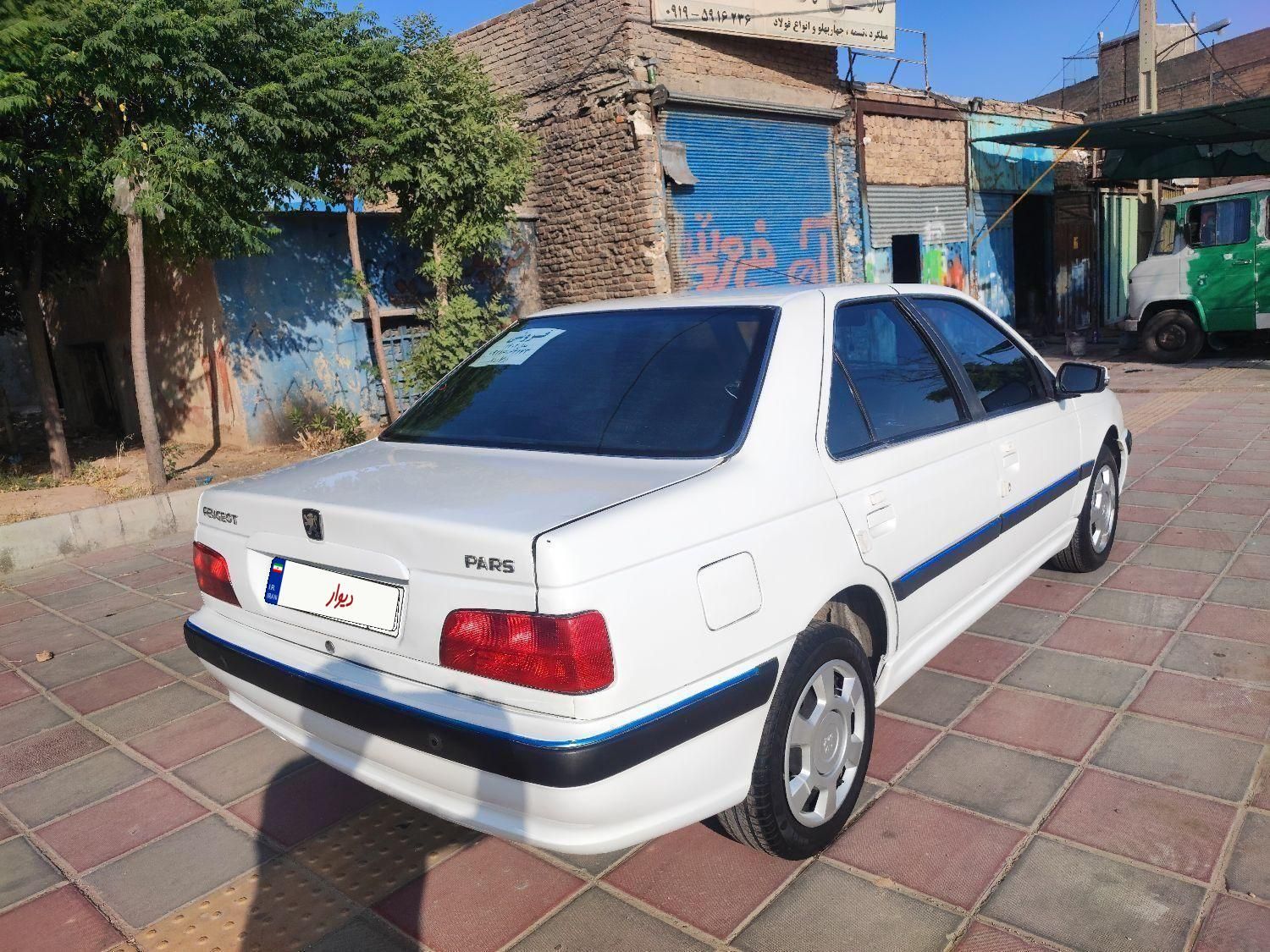 پارس مدل ۴۰۲ موتور xu7p دریچه سیمی|خودرو سواری و وانت|تهران, قیام‌دشت|دیوار