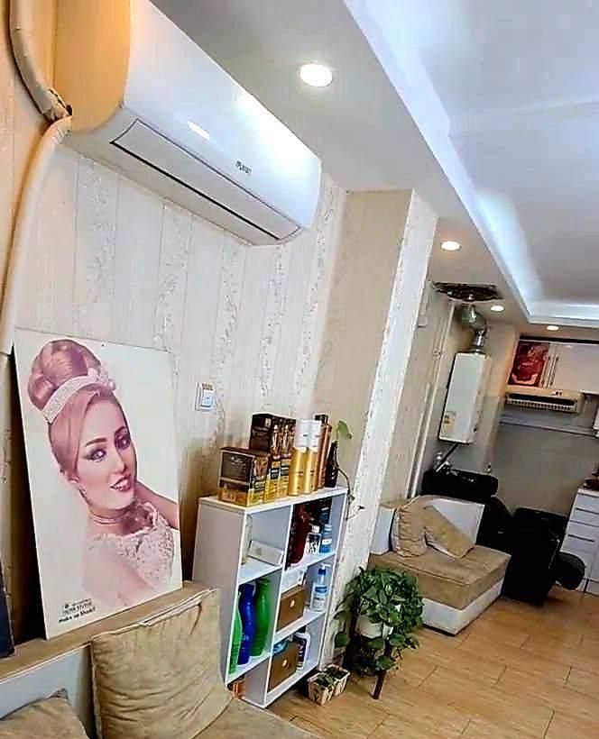 فروش آرایشگاه تجاری سرگل سوئیت۳۰متری تهاترسعدی|فروش آپارتمان|رشت, جهاد|دیوار