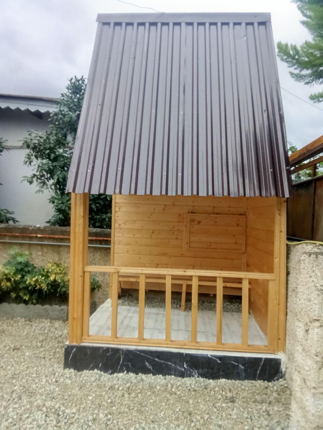 کلبه چوبی نوساز با وسایل تازه|اجارهٔ کوتاه‌مدت ویلا و باغ|نشتارود, |دیوار