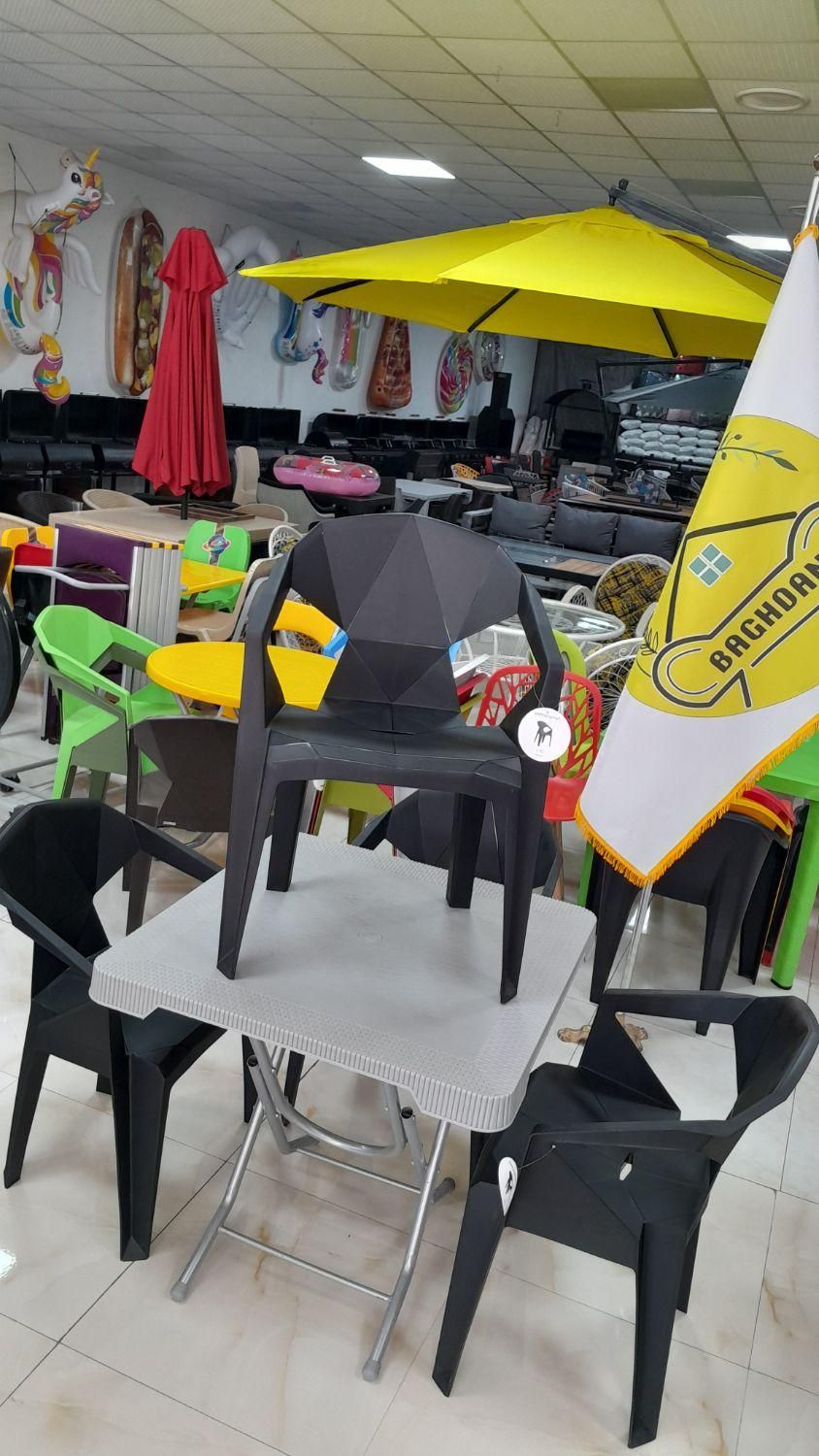 صندلی پلاستیکی   مدل ty66 میز تاشو کمجا کم جا|صندلی و نیمکت|چهارباغ, |دیوار