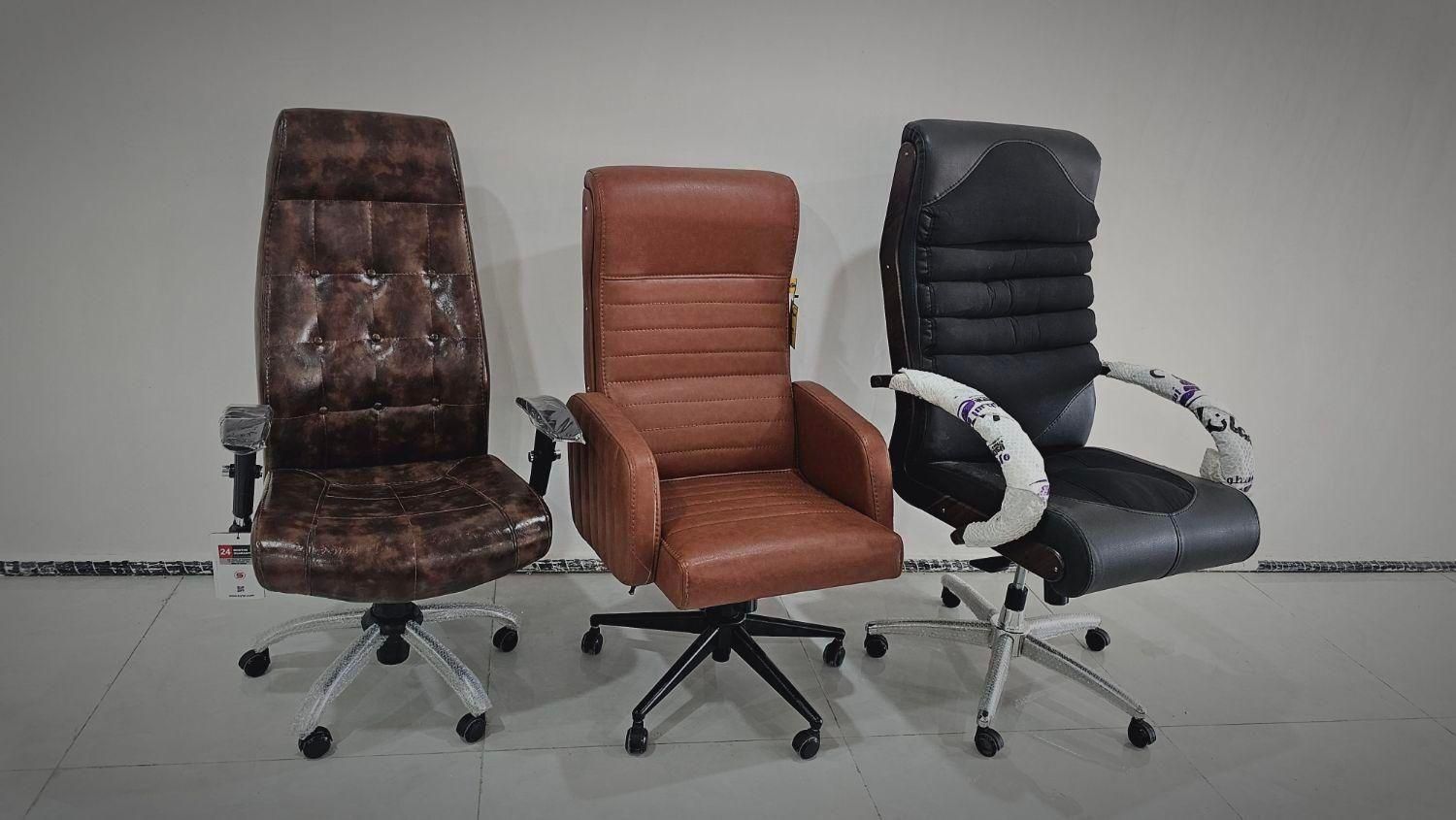 مبلمان دفتر کار فوم اسفنج لمسه هلال مبل نیمست خاص|دفتر کار|تبریز, |دیوار