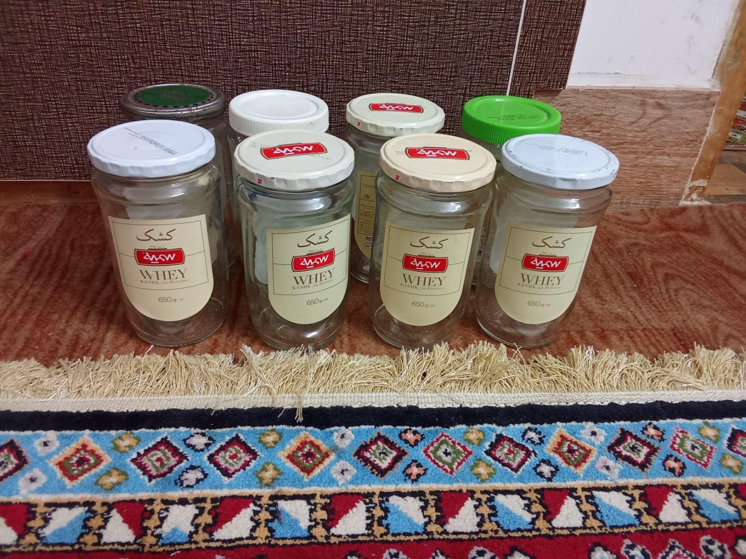 شیشه های کشک و رب ( فروش فوری )|ظروف نگهدارنده، پلاستیکی، یک‌بارمصرف|بابل, |دیوار