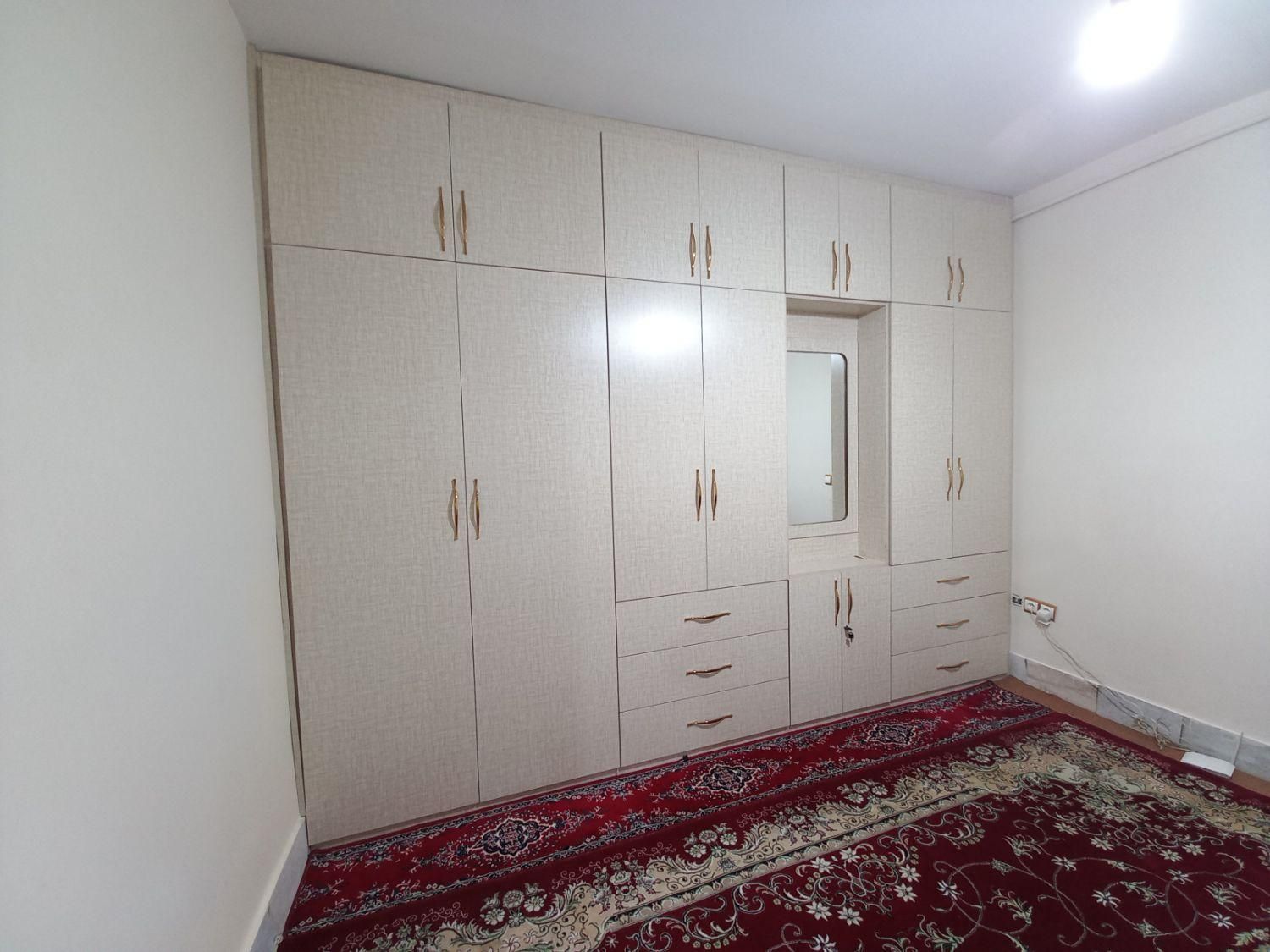 با ما صاحب کمد دیواری و کابینت شوید|جاکفشی، کمد، دراور|همدان, |دیوار