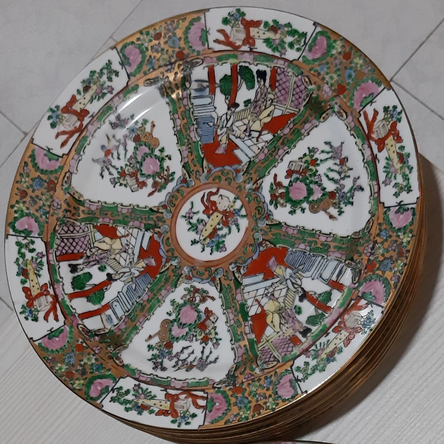 بشقاب و دیس گل مرغی اصلی  کار چین|ظروف سرو و پذیرایی|کرج, فاز ۴ مهرشهر|دیوار