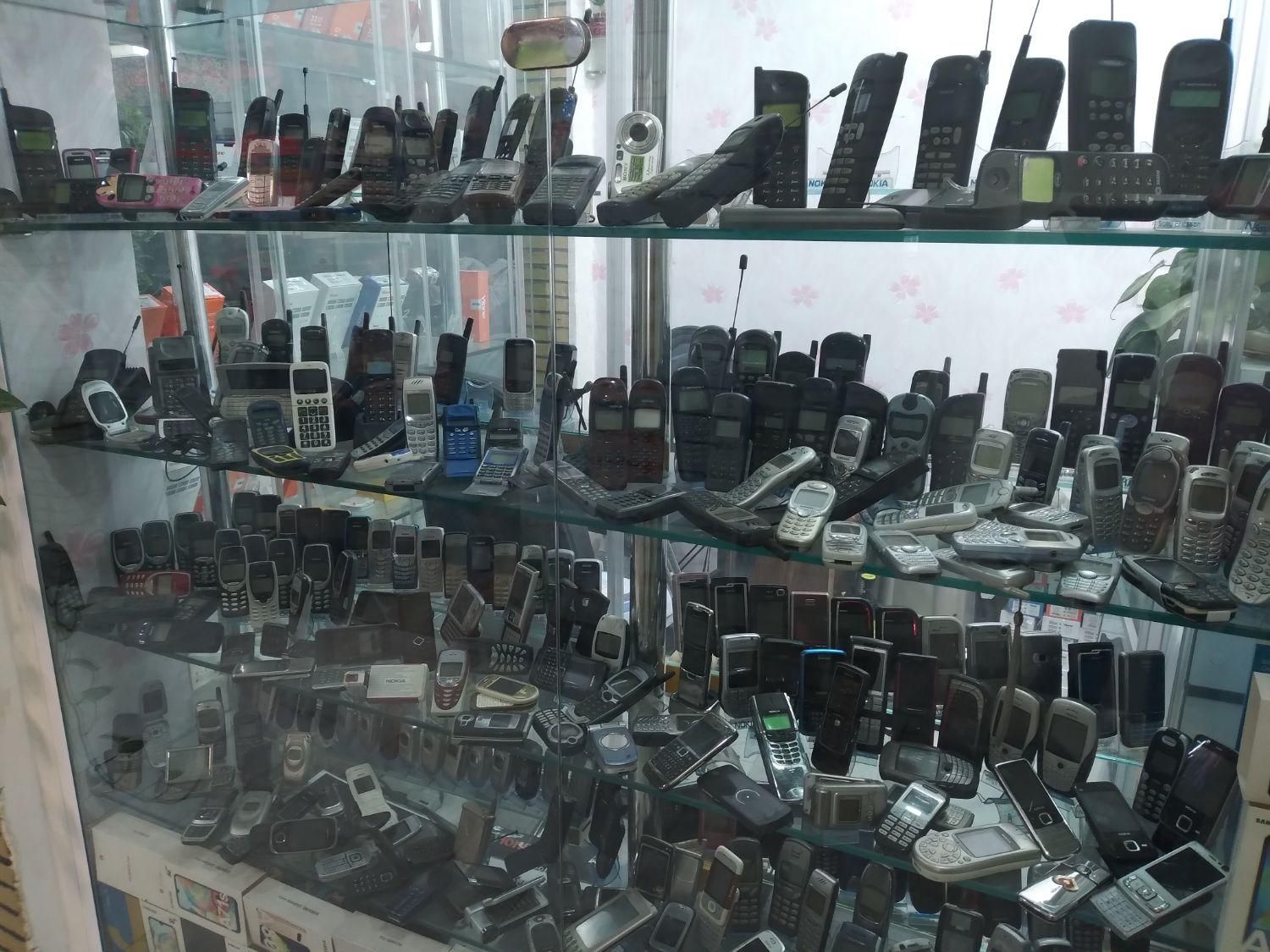 کلکسیونی. نوکیا. /3310 /|موبایل|تهران, تجریش|دیوار
