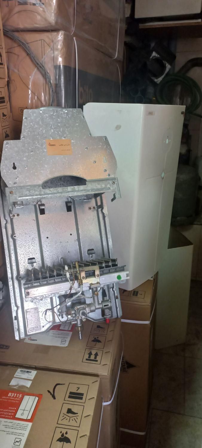 شاسی آبگرمکن بوتان کامل بدون مبدل درحد ۳۱۱۵|آبگرمکن، پکیج، شوفاژ|تهران, خاک سفید|دیوار