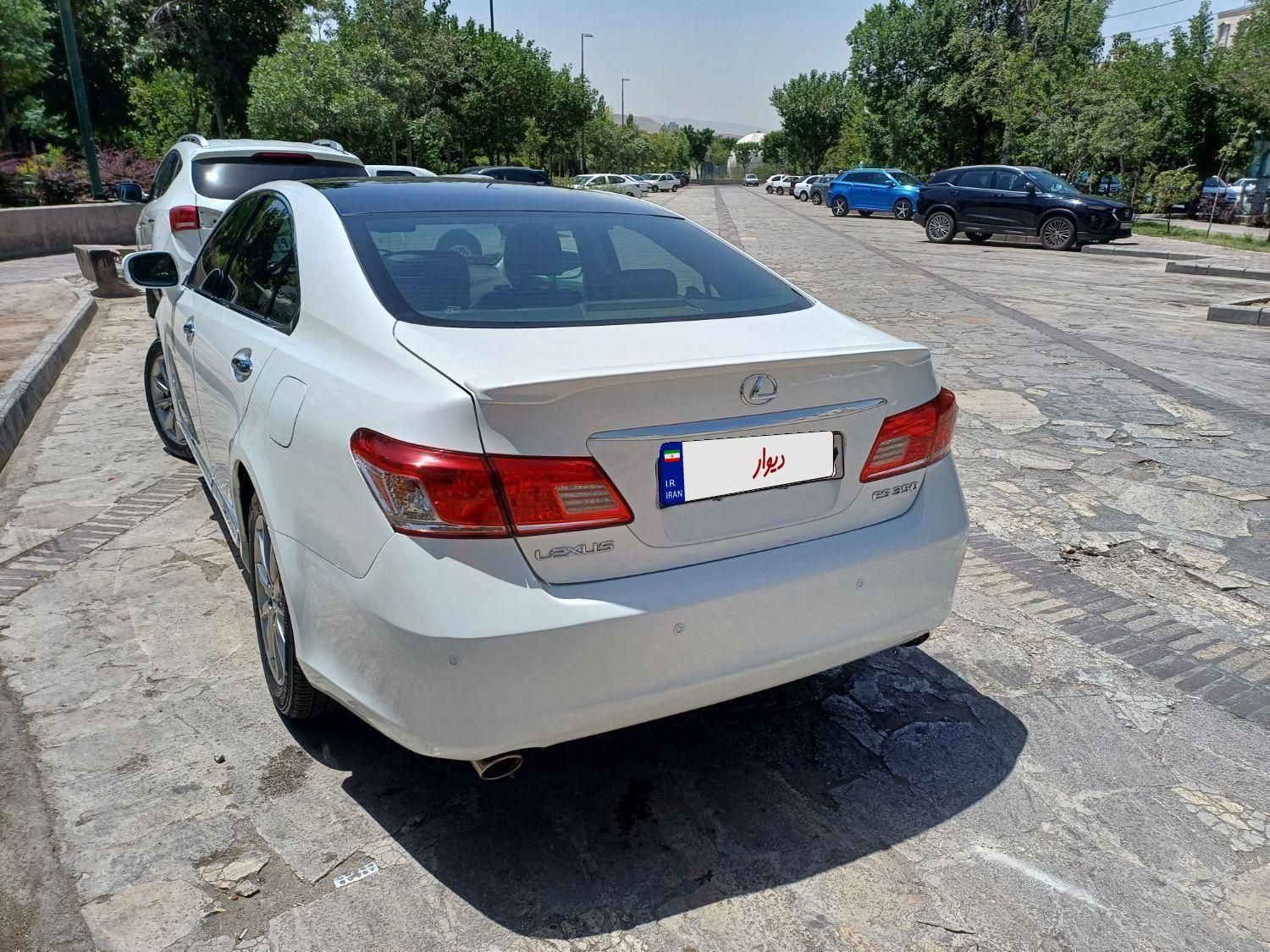 لکسوس ای اس ۳۵۰۰|خودرو سواری و وانت|تهران, نیاوران|دیوار
